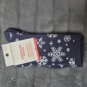 Men's Snowflake Crew Socks With Arch Support From American Eagle, New With Tags